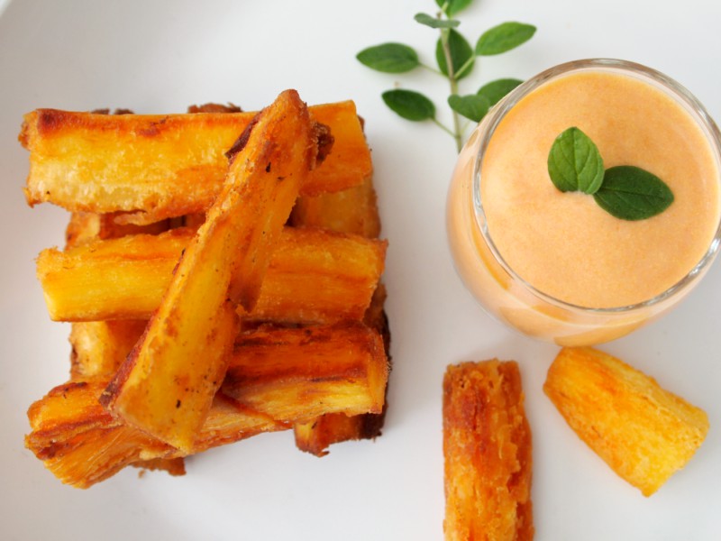 Fried Yuca Sticks With Fiery Sauce Addictive Super Bowl Munchies Peru Delights,Tomato Blight