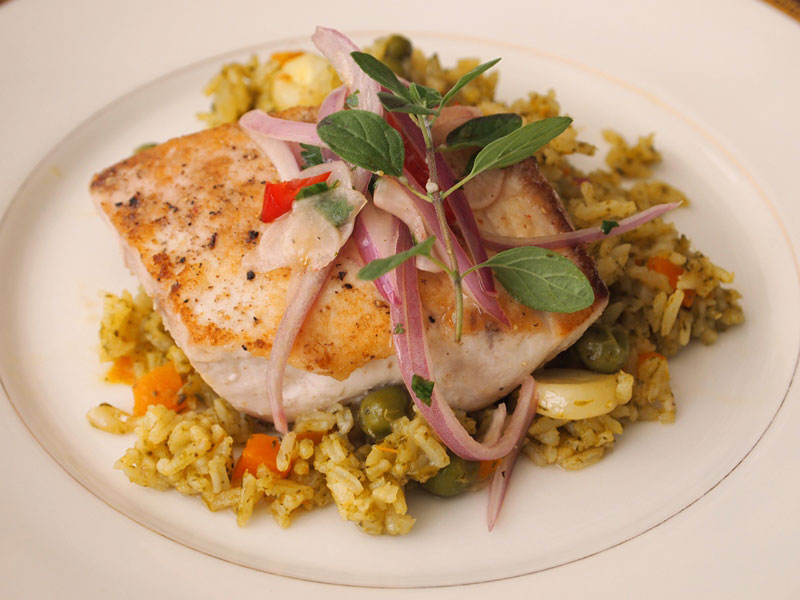 Green rice with fish. jpg